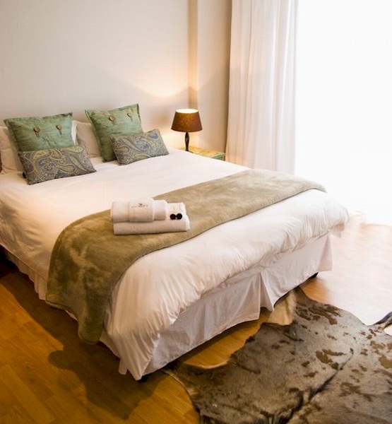 domba-executive-suites-apartment-1.jpg
